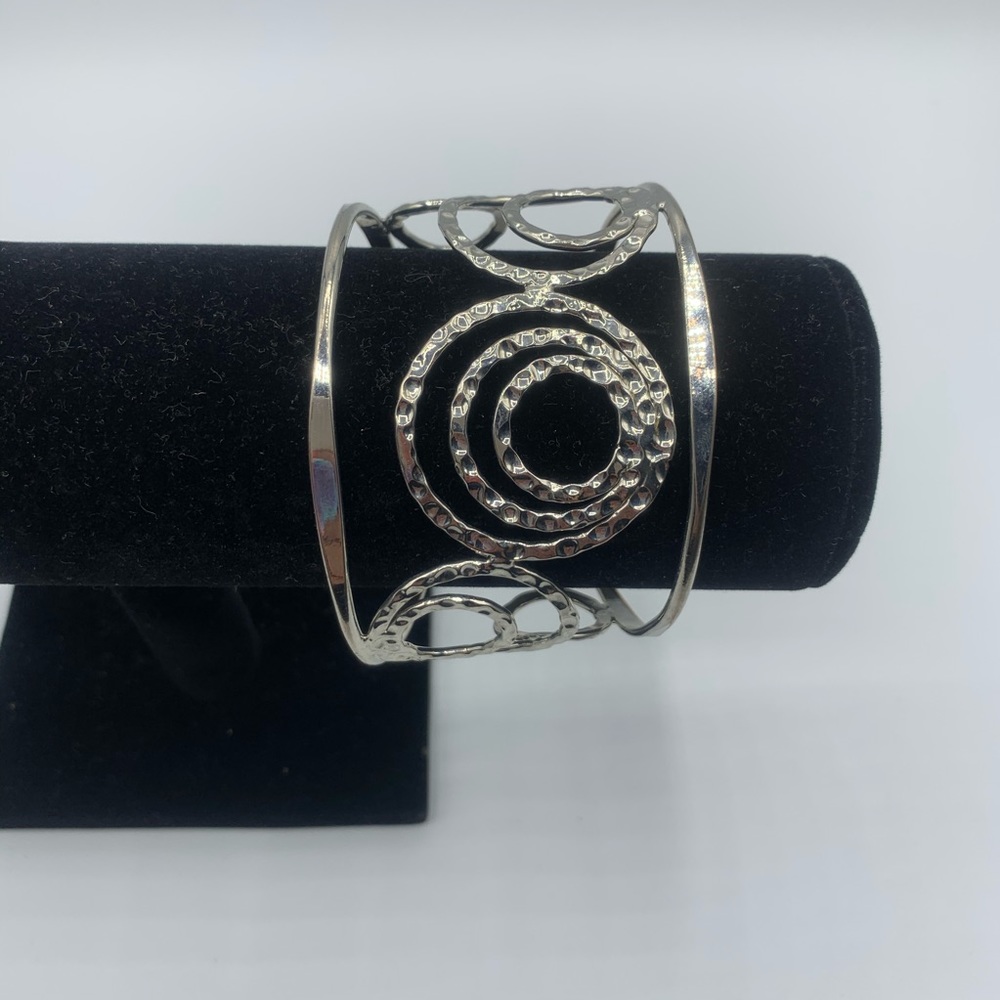 Statement Hammered Silver Metal Cuff Bracelet - image 2